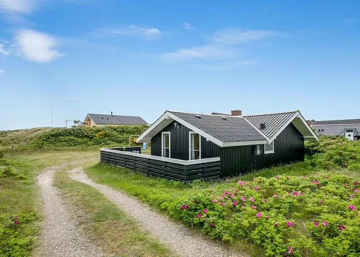 Unni - From The Sea By Interhome